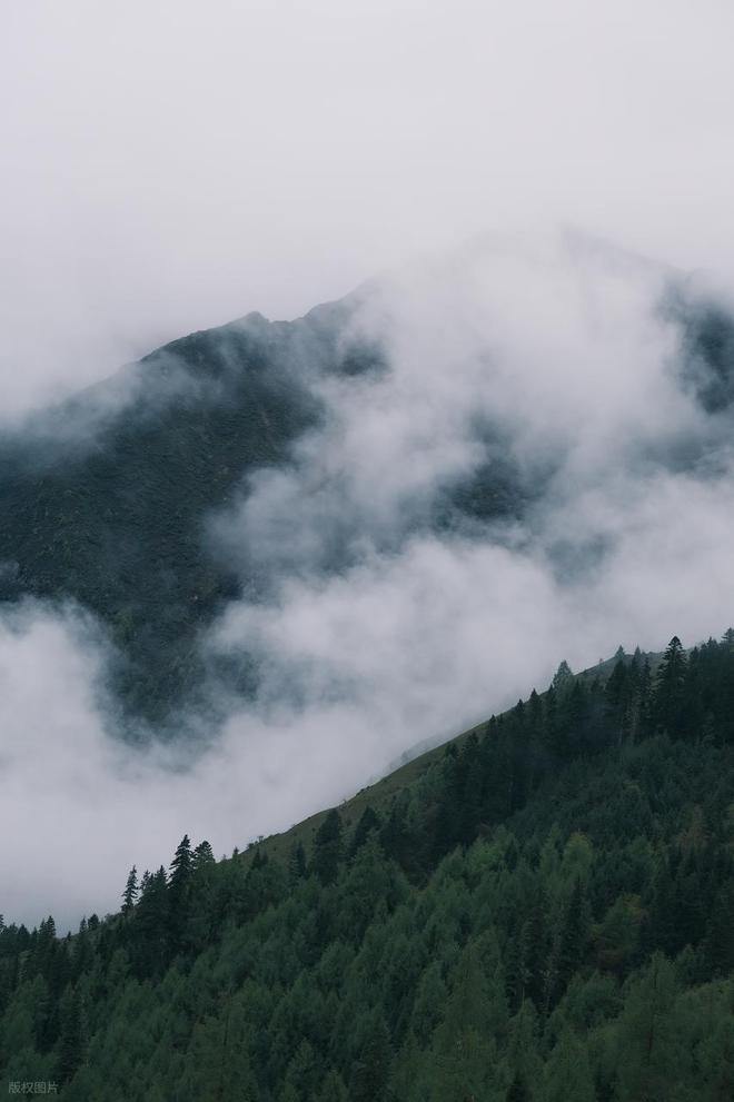 穿毕徒步地理手册：沉浸式穿越神山秘境开元棋牌试玩此生必走！收好四姑娘山长(图21)
