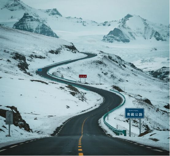 车直奔青海催收队跟去懵了：这收不了啊开元棋牌app女子花8万买奔驰抵押(图3)